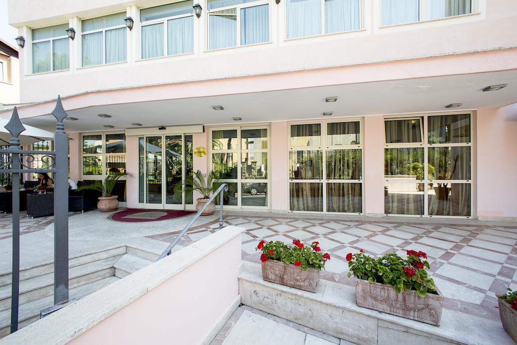 Sunrise Hotel Рим Екстер'єр фото